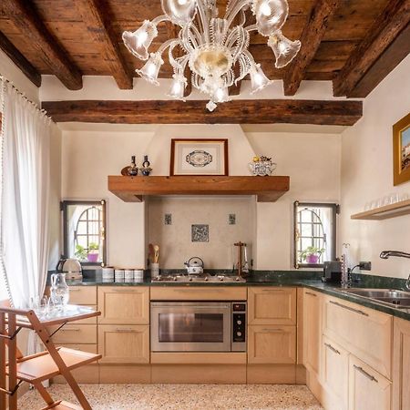 Apartament Garden Mansion With Private Mooring R&R Wenecja Zewnętrze zdjęcie