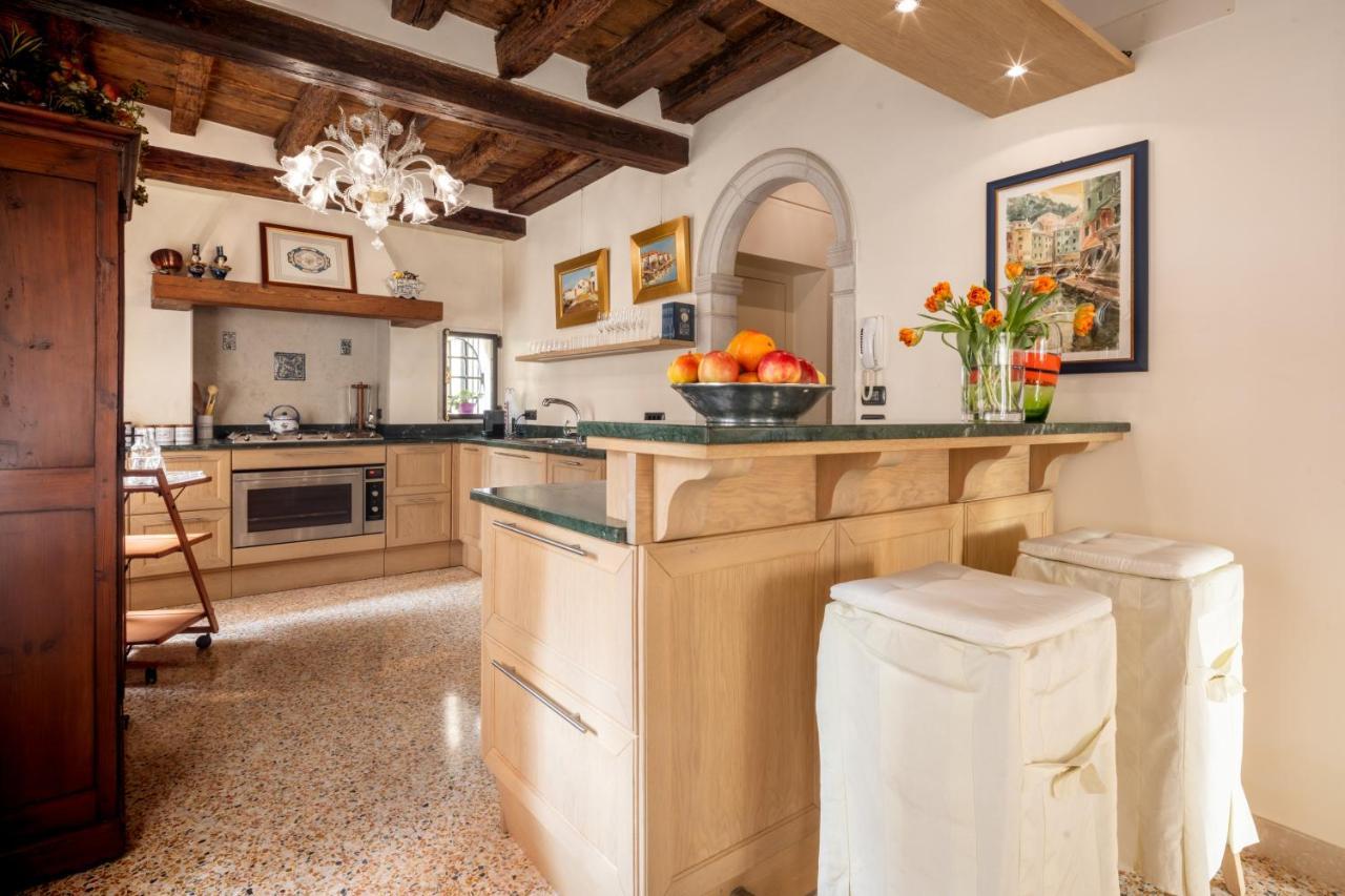 Apartament Garden Mansion With Private Mooring R&R Wenecja Zewnętrze zdjęcie